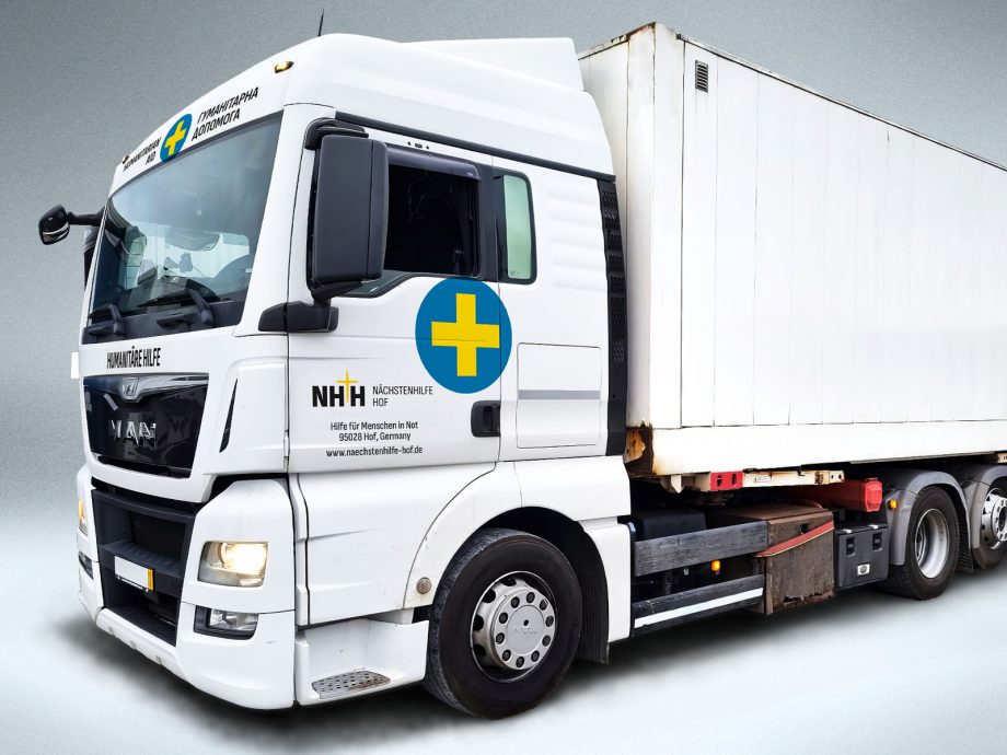 Fahrzeuggestaltung und Logo von Studio2